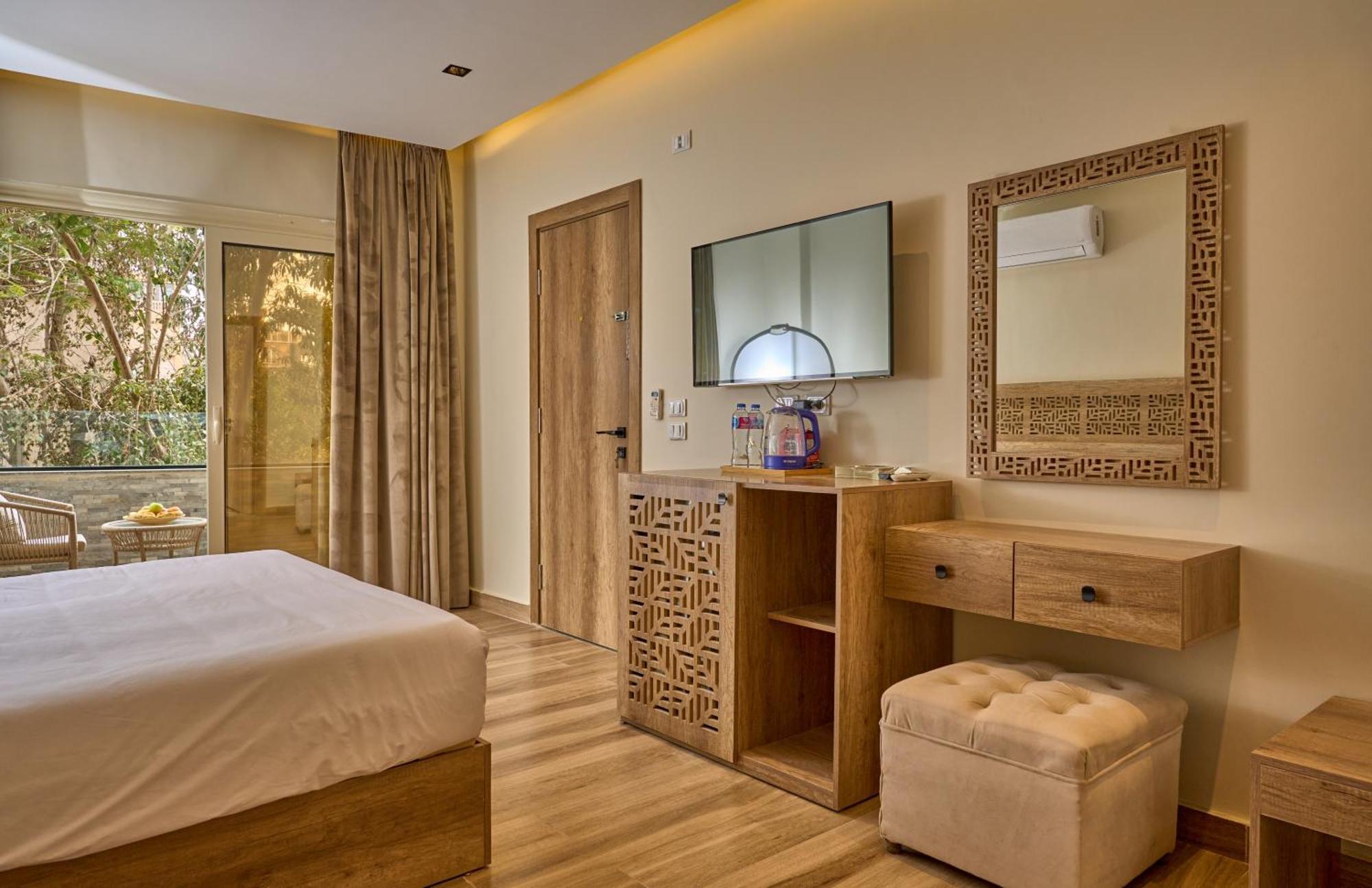 Lotus Inn Kafrat al Jabal ภายนอก รูปภาพ